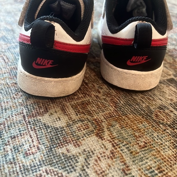 Toddler Nikes - Picture 3 of 3